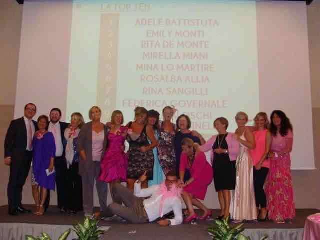 Sul palco per la premiazione della Top Ten